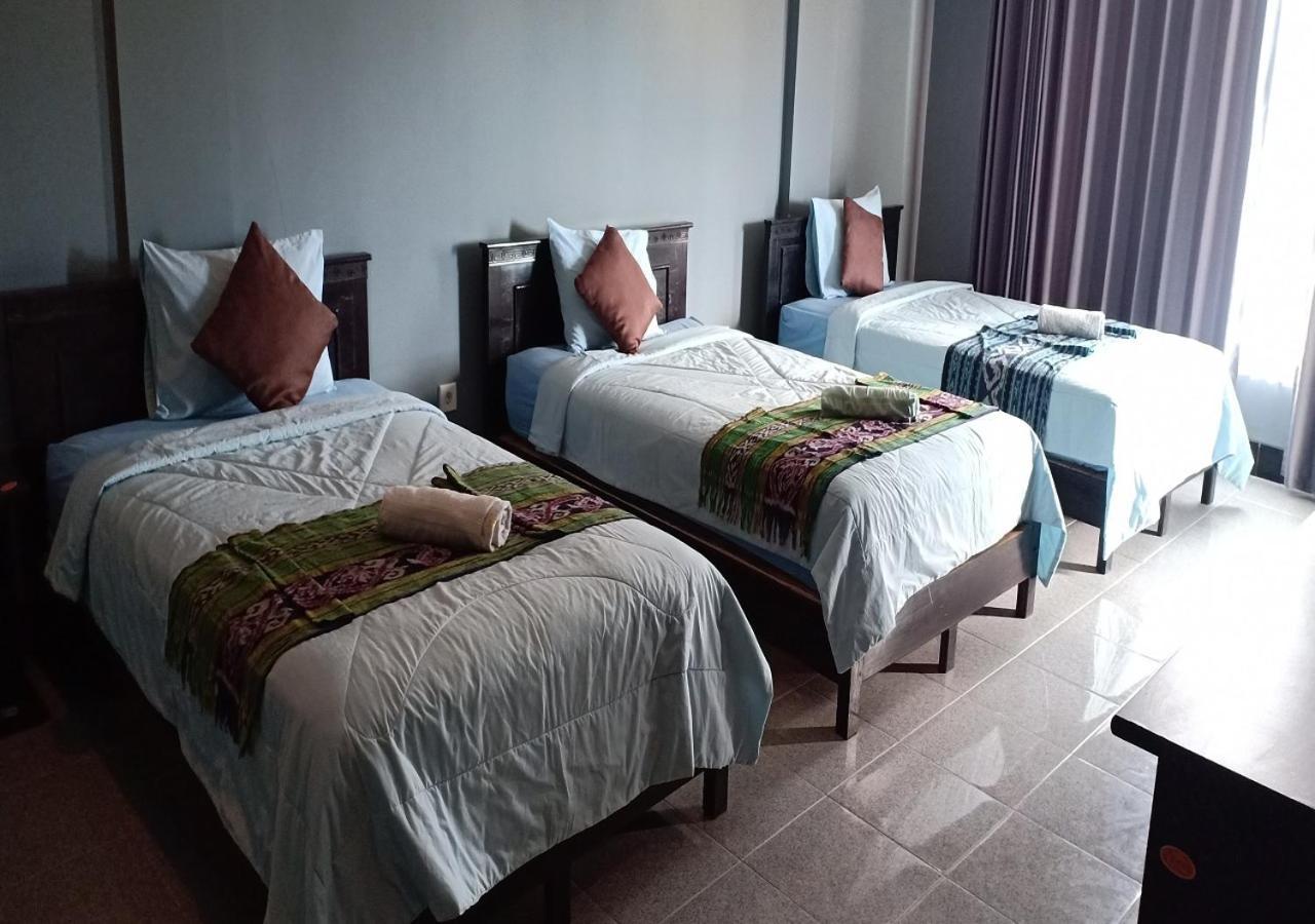 Ridho Malik Hotel Bumbang Ngoại thất bức ảnh