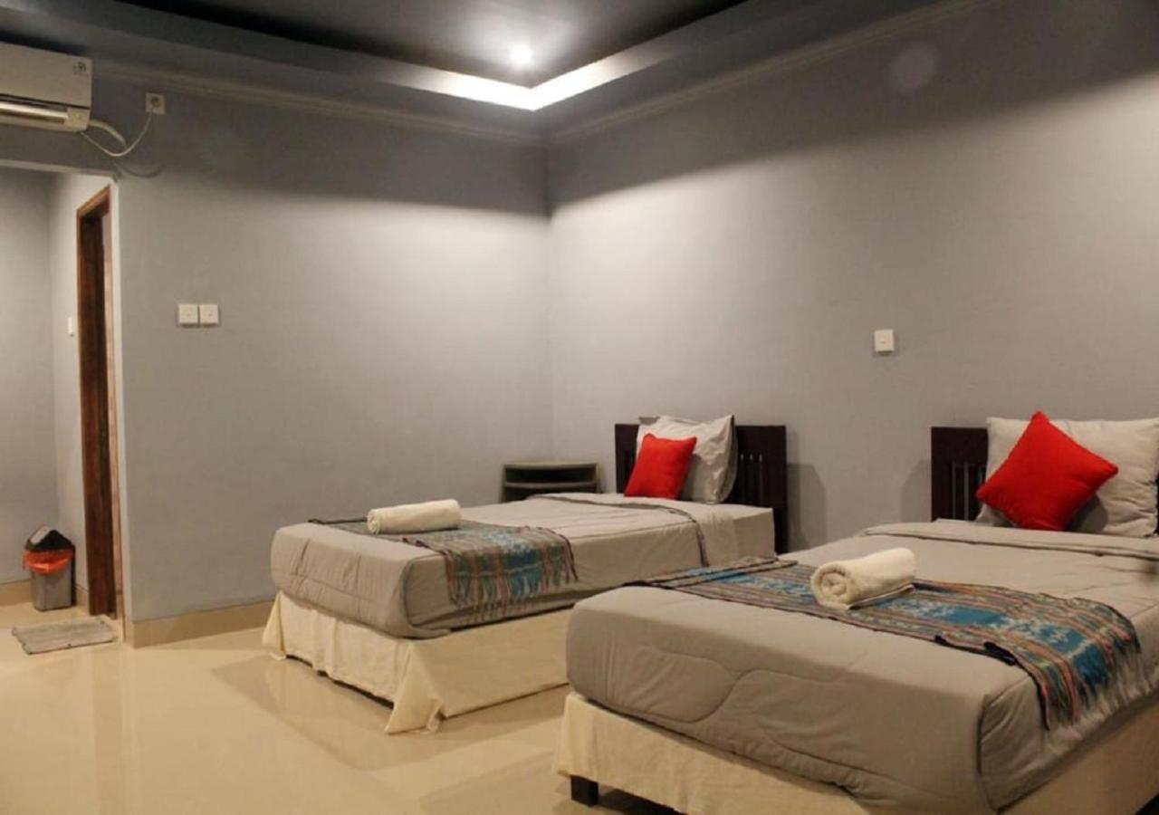Ridho Malik Hotel Bumbang Ngoại thất bức ảnh