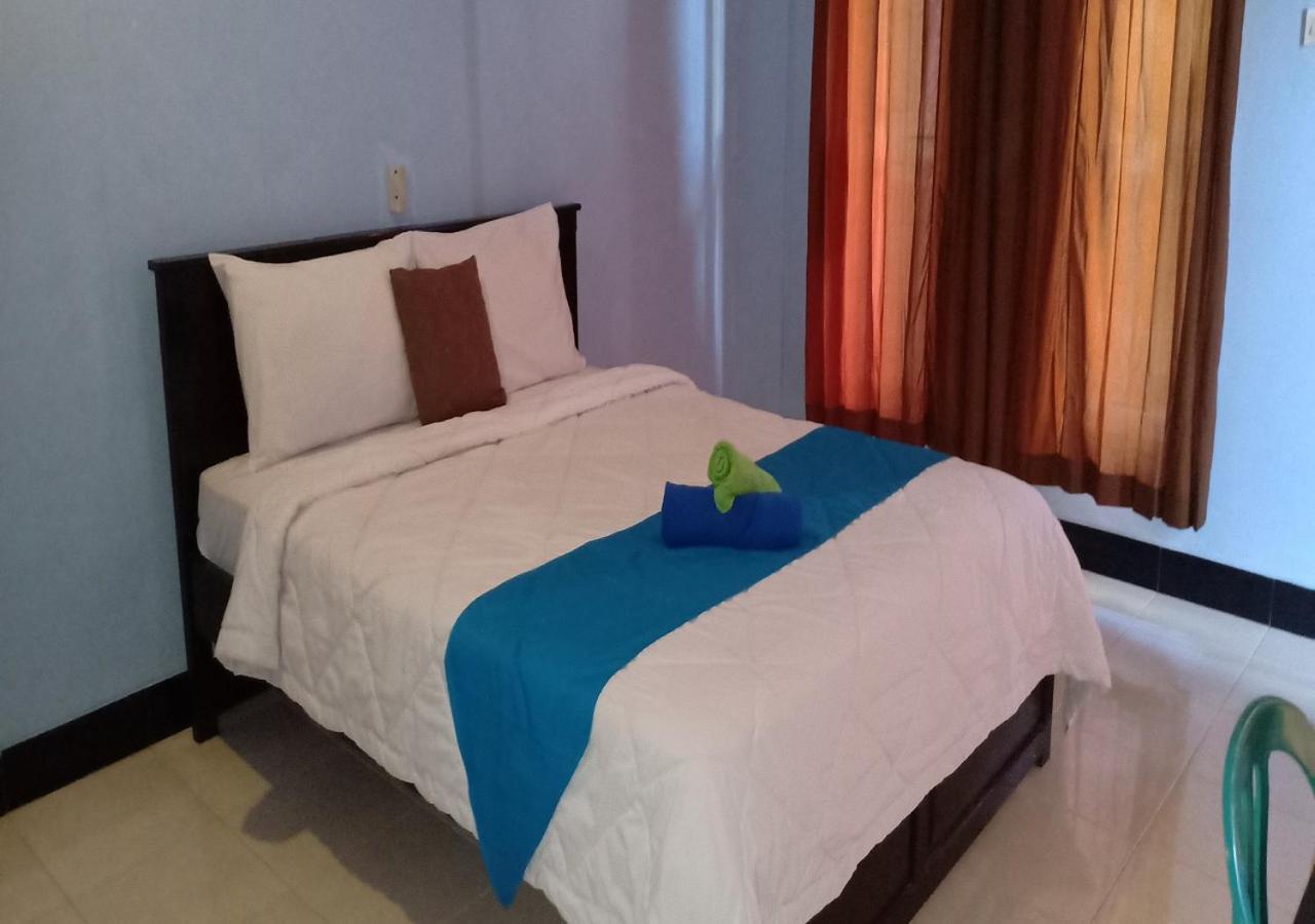 Ridho Malik Hotel Bumbang Ngoại thất bức ảnh