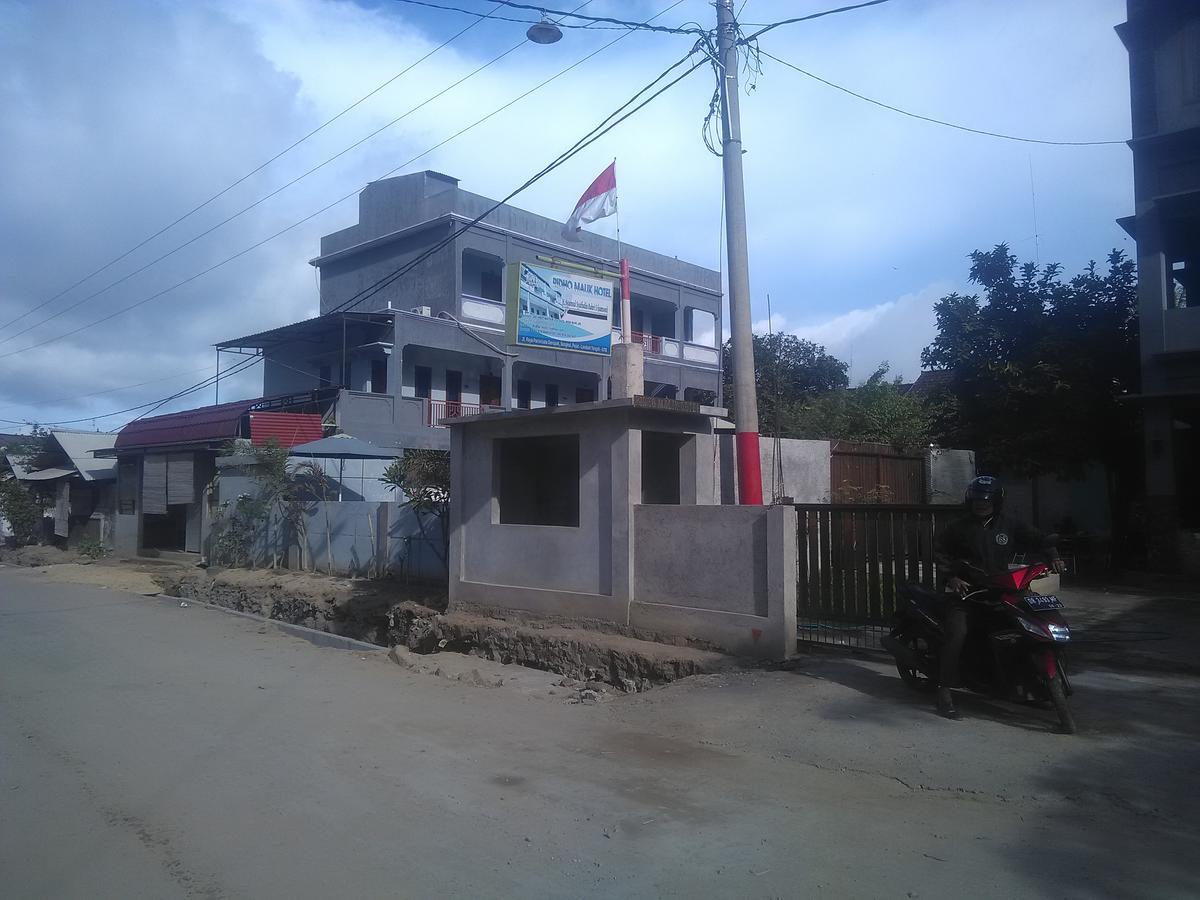 Ridho Malik Hotel Bumbang Ngoại thất bức ảnh