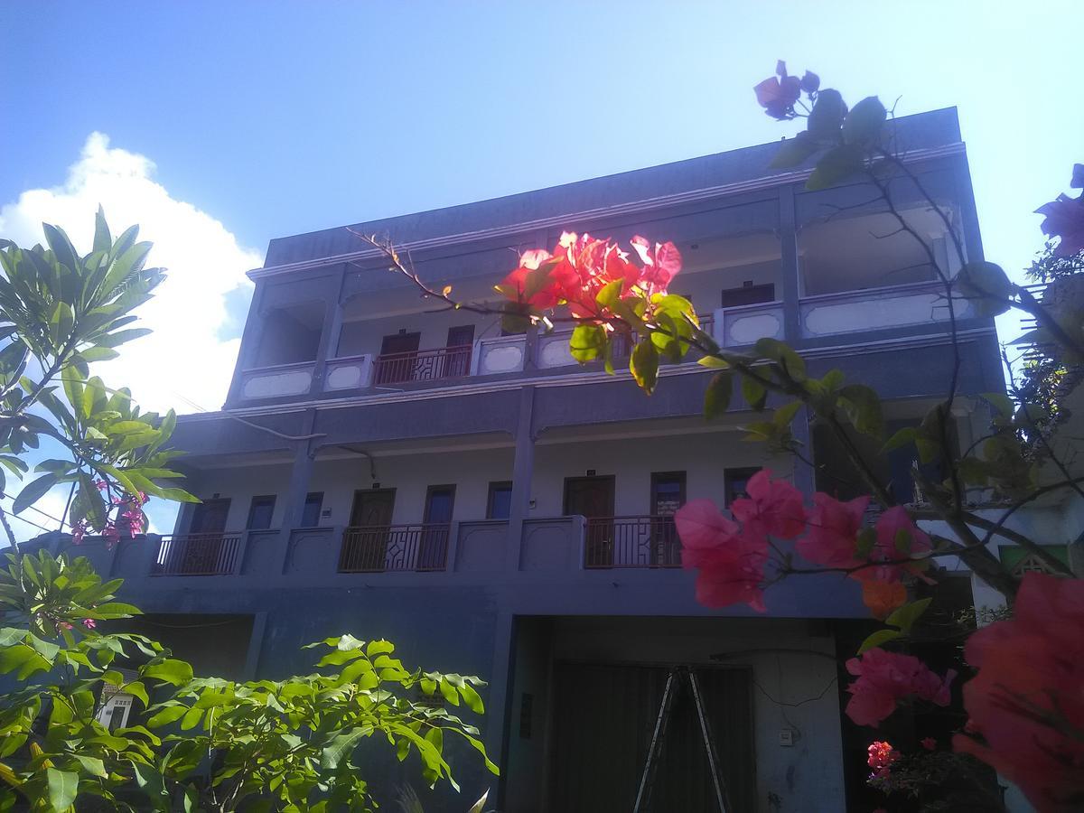 Ridho Malik Hotel Bumbang Ngoại thất bức ảnh